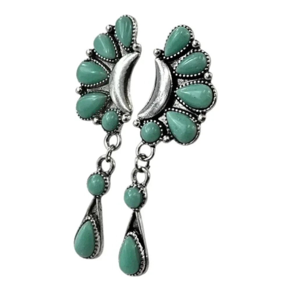 Boho Flare Women’s Small Delicate Earring Set14